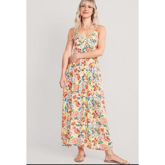Old Navy Dresses & Skirts - Old Navy Fit & Flare Floral Crinkled Halter Maxi Dress Size XXL